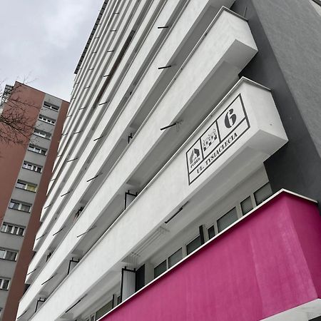 Апартаменти Apartament Tysiaclecia 6 Катовіце Екстер'єр фото